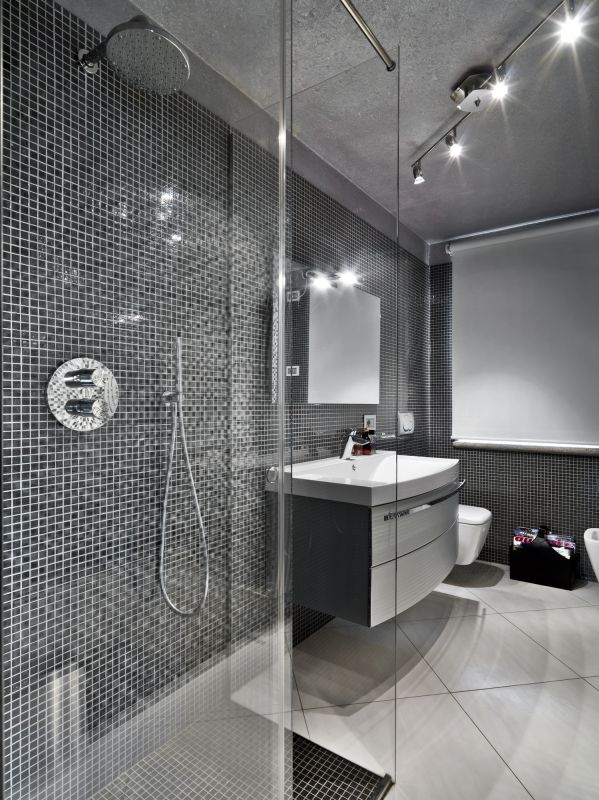 Shower with Rainfall Showerhead